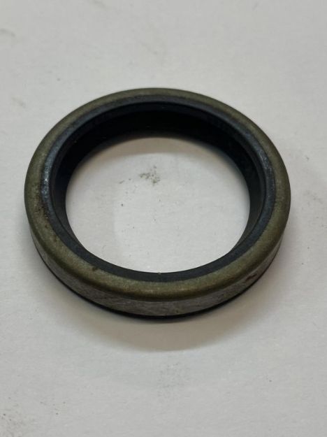 Picture of OIL SEAL-MF-883935M4