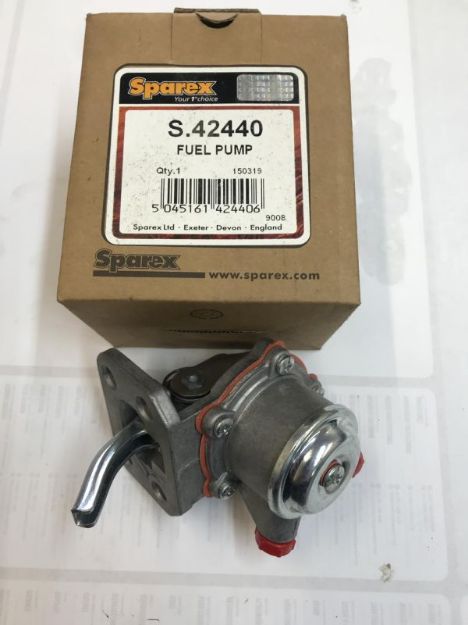 Picture of LIFT PUMP 295976A1 427309A1
4224451M91 4222106M91
2641A067 3641308M91-SP-42440