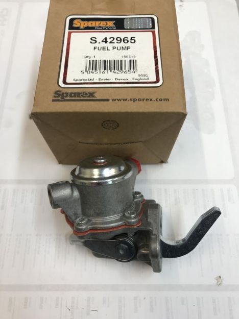 Picture of FUEL LIFT PUMP
826154M1 826154M91-SP-42965