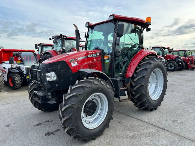 Picture of Case IH Farmall A 95