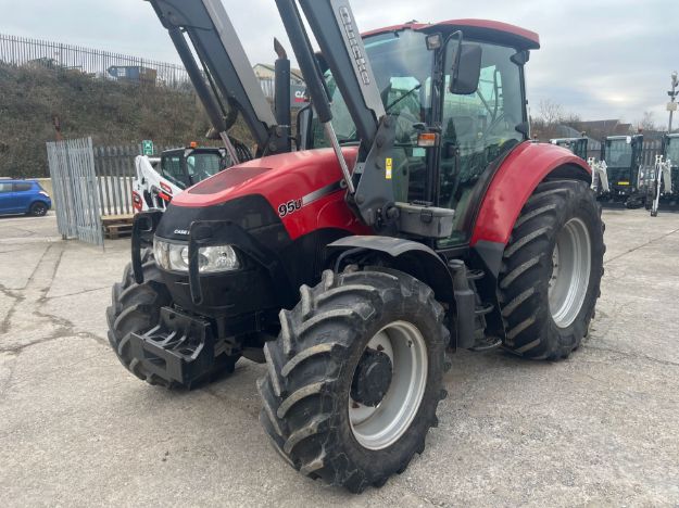 Picture of Case IH Farmall U 95