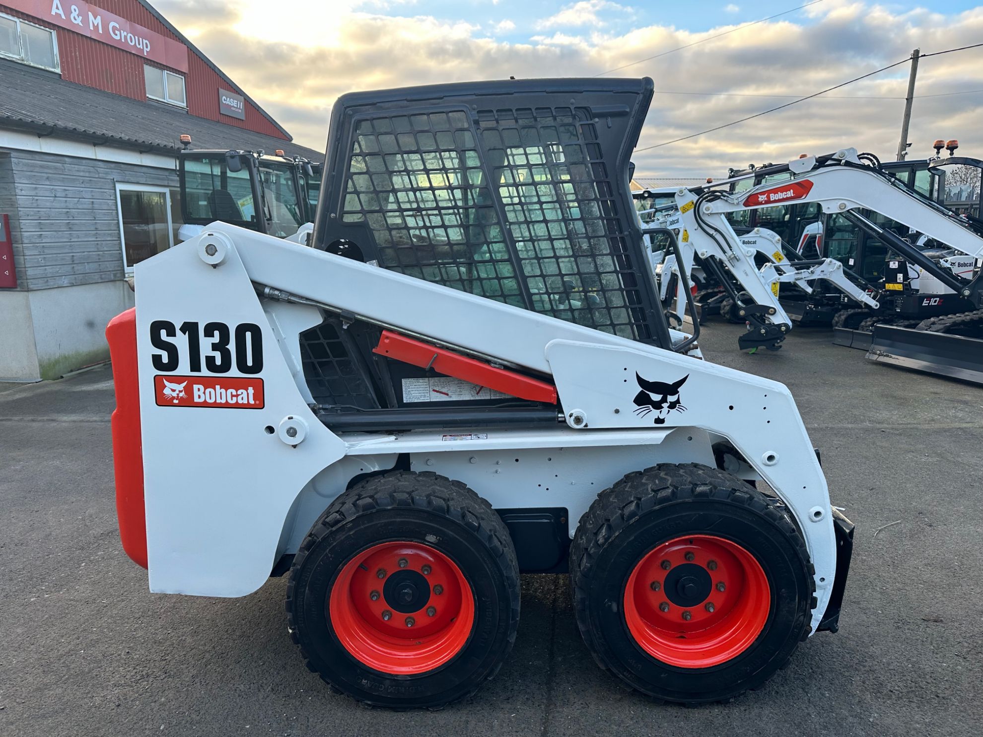 Set De Calcomanías Bobcat S130 Loader – Stickers Decorativos, Marca 4.11, Hecho En Croacia