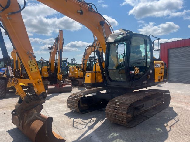 Picture of JCB JS130 LC