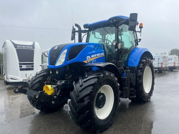 Picture of New Holland T7.210