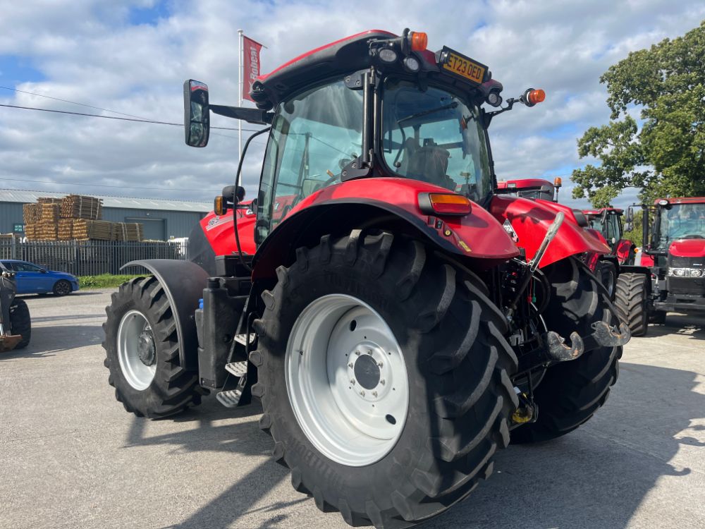 Case IH Puma 165: New & Used Tractors Wales & UK | Excavators & Tankers