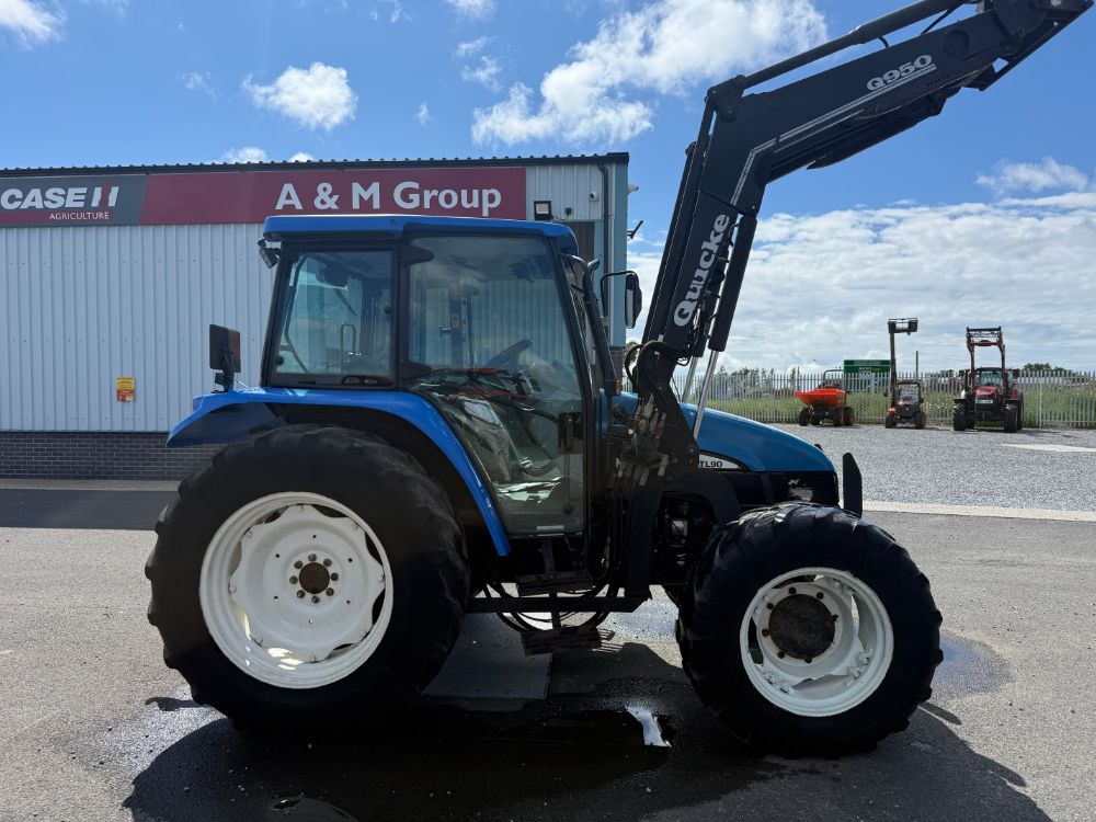 New Holland TL90: New & Used Tractors Wales & UK | Excavators & Tankers